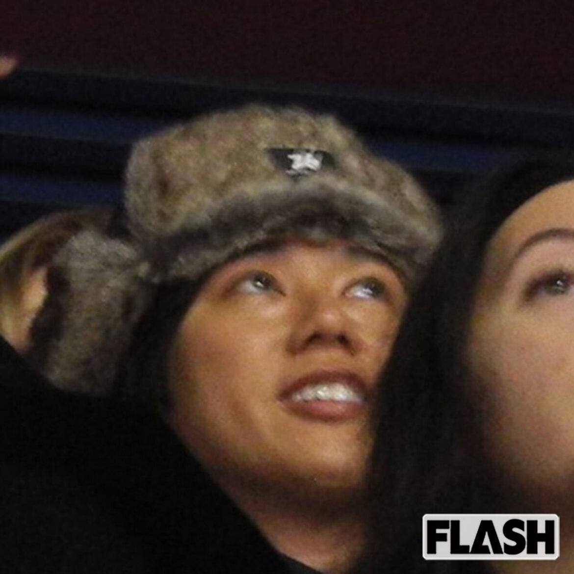 Snow Man・阿部亮平、始球式の試合チケットが「3万8000円」の高額転売…アイドル＆野球ファンにつけ込んだ “負の取引” で浮上した課題（SmartFLASH） - Yahoo!ニュース