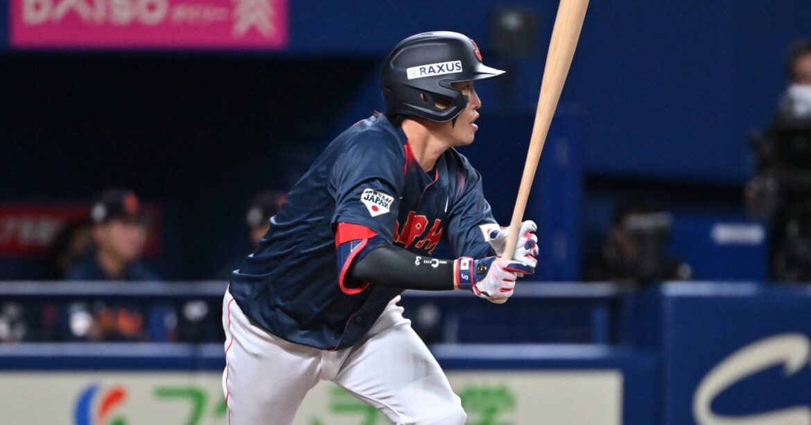 「まだまだ子どもですけど…」高校監督が明かす“侍ジャパン最年少”25歳小園海斗の素顔…恩師だけが気づいた首位打者獲得のウラにあった「ある変化」 - 侍ジャパン | プロ野球 - Number Web