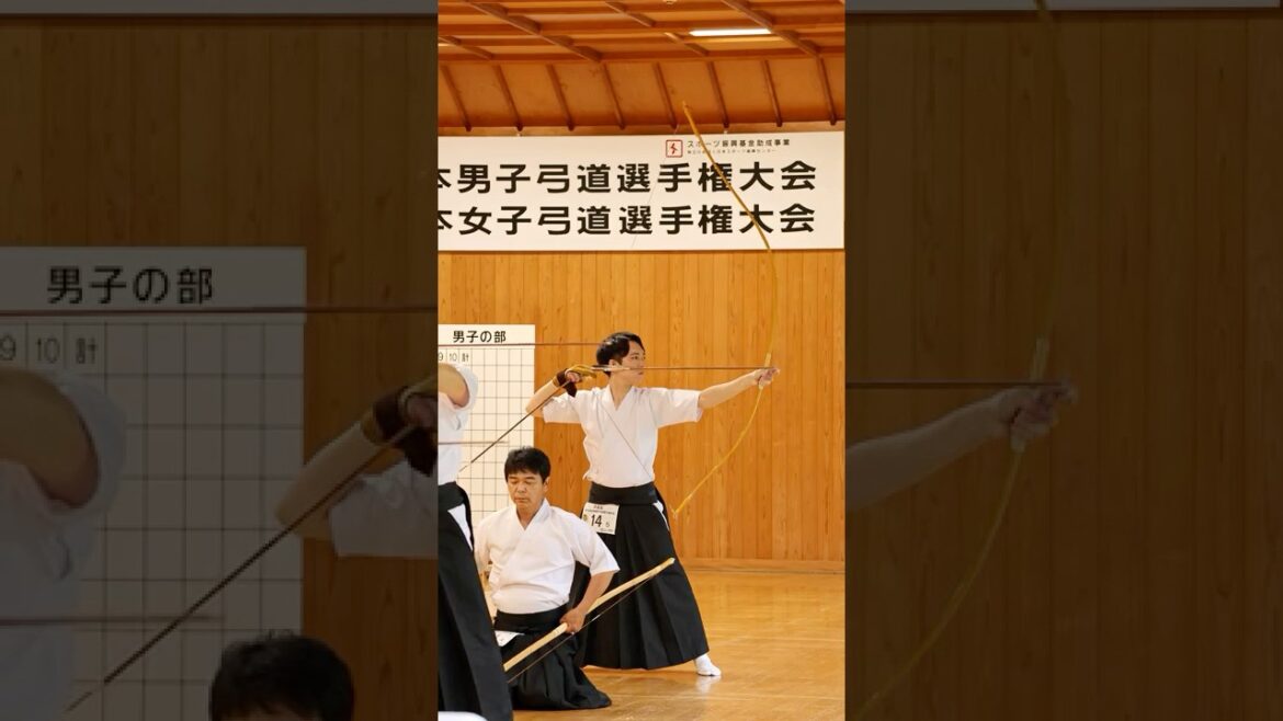 天皇盃 優勝（初） 小越智就（#東京／錬士五段）#弓道 #kyudo #japanesearchery #明治神宮 #天皇盃 #第76回全日本男子弓道選手権大会