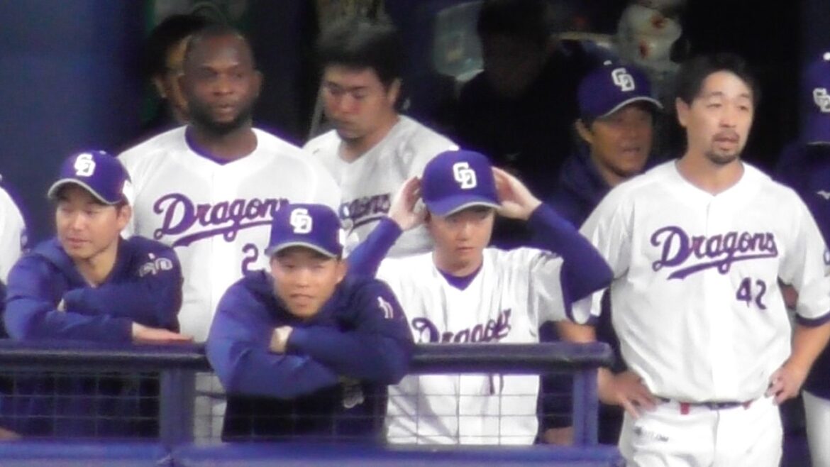 ルーキー櫻井頼之介　うっかり先輩の席に座ってしまう　中日ドラゴンズVS東北楽天ゴールデンイーグルス　2026/03/14