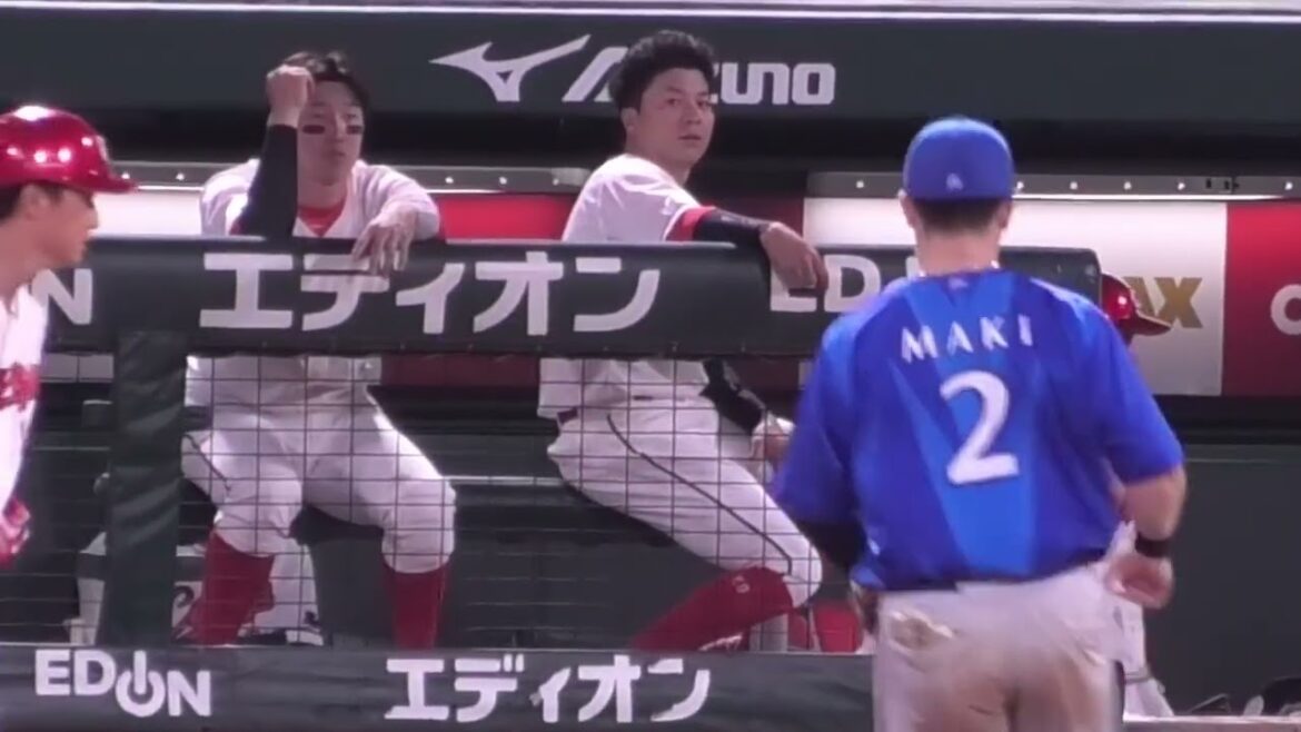 頑張れ小園海斗！打撃不振で悩ましい表情に、思わず目を奪われた！広島カープvs横浜DeNAベイスターズ 2026年4月17日