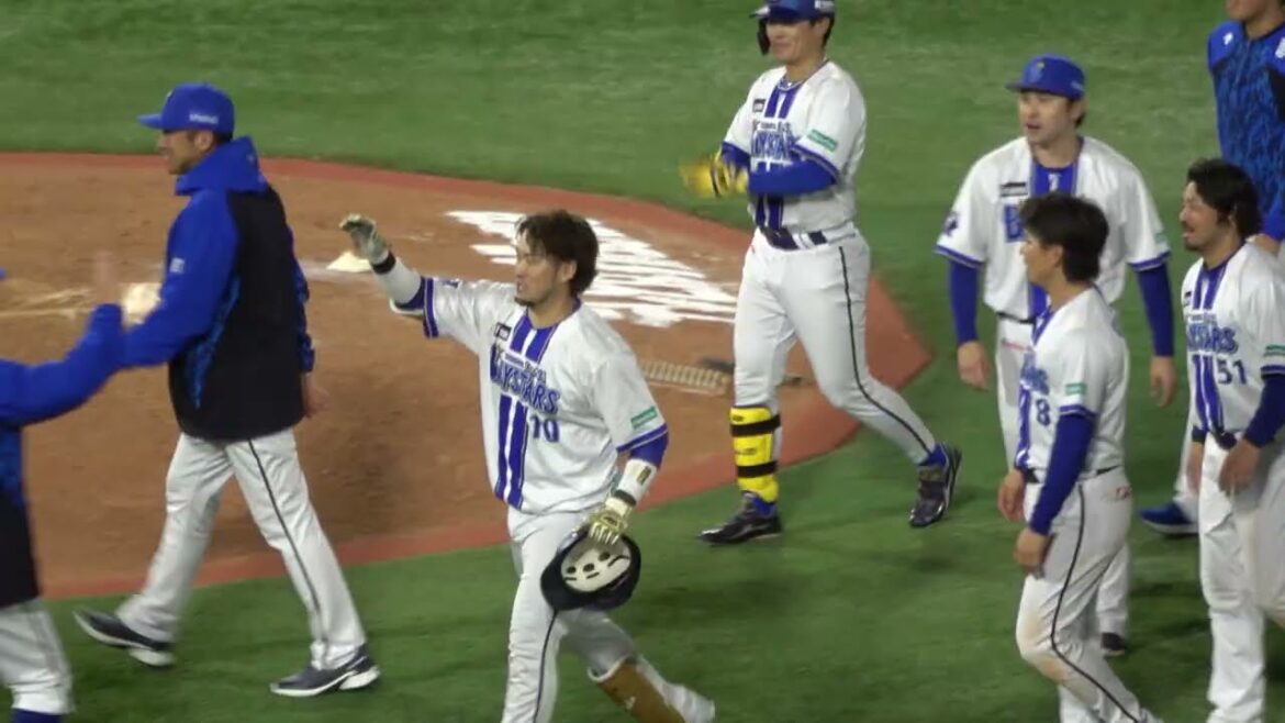 2026【横浜DeNAベイスターズ】【戸柱恭孝】サヨナラを打った直後の現地映像 【巨人】
