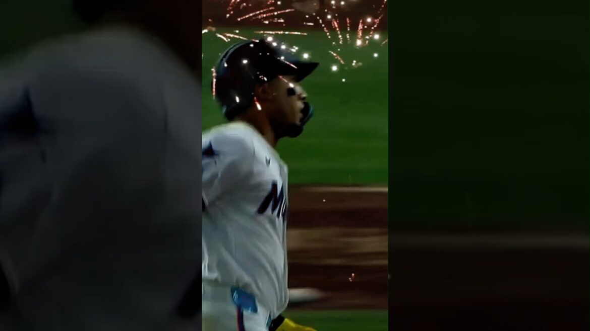 Maximo Acosta crushed a 417-FT ROCKET for his 1st MLB Home Run #mlb #fyp #miamimarlins #homerun