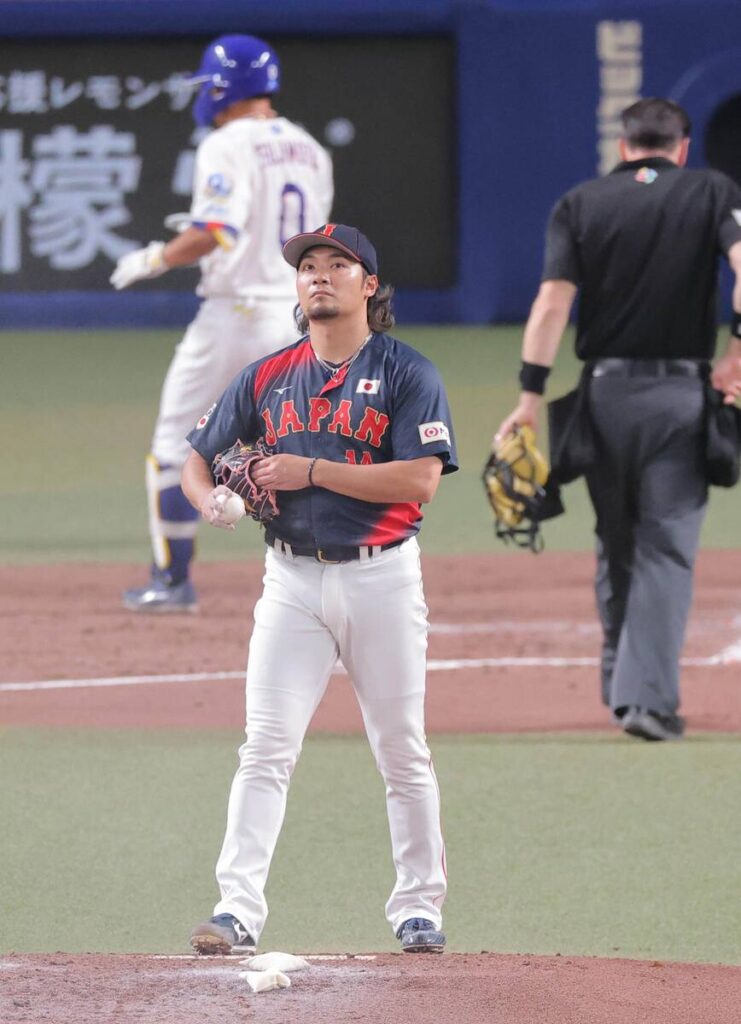Samurai Japan’s Hiromi Ito was hit by a third-year Chunichi Dragons fielder who hadn’t hit a home run until last season… He gave up two runs in the third inning and left the game | Pacific League With no outs in the third inning, Hiromi Ito was hit with a solo Home Run run by left-handed pitcher Tsujimoto Rintaro (photographer: Uemura Shohei)