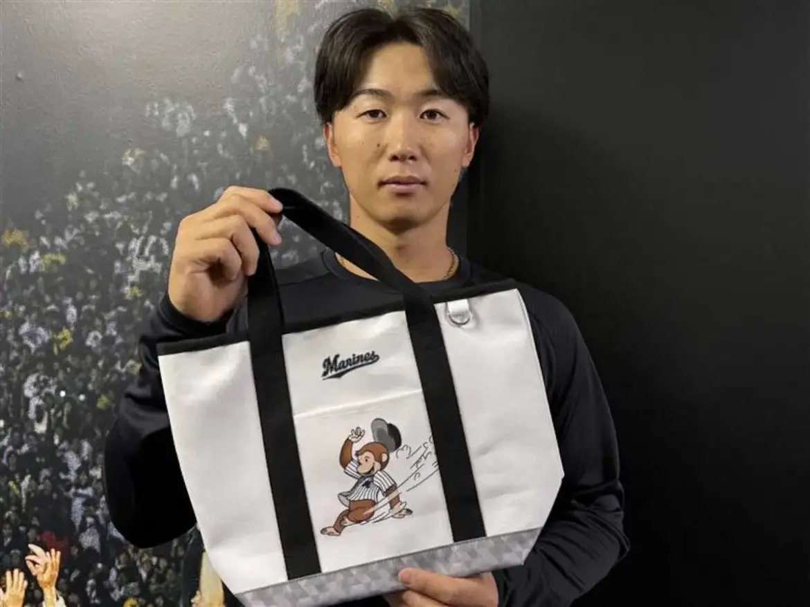 「おさるのジョージ」が5・2ロッテVS西武に来場　コラボグッズ発売記念で参加型イベントも実施 - スポニチ Sponichi Annex 野球