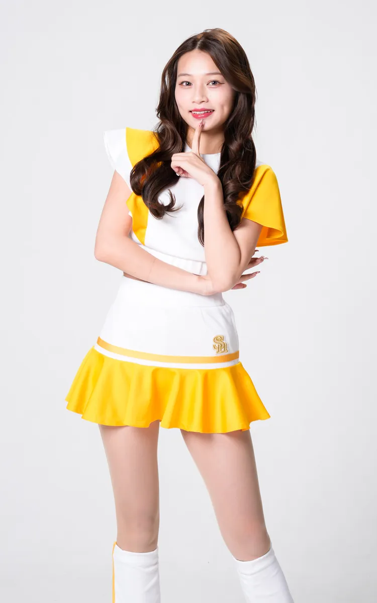 「ハニーズ」SSU-YUさん  © SoftBank HAWKS