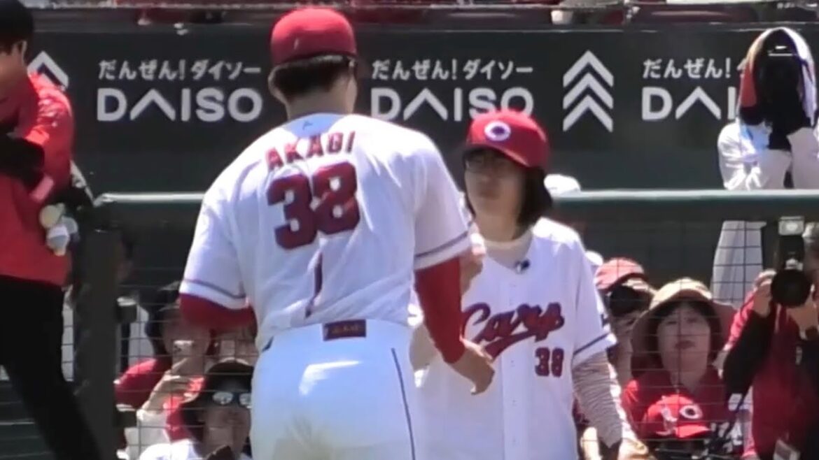 母の日に赤木晴哉がプロ初先発！母親の恵美さんと親子リレーの始球式！広島カープvsヤクルトスワローズ 2026年5月10日