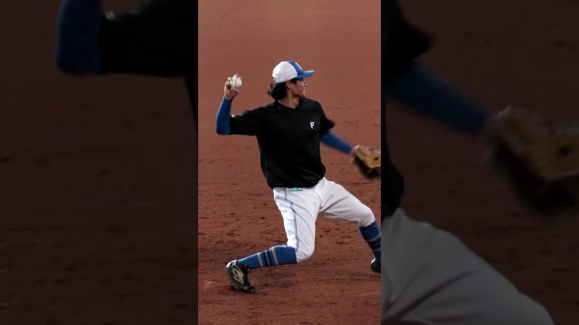 Hokkaido-Nippon-Ham-Fighters: 軽快にボールを捌く内野手陣#ドミれ#lovefighters 軽快にボールを捌く内野手陣#ドミれ#lovefighters