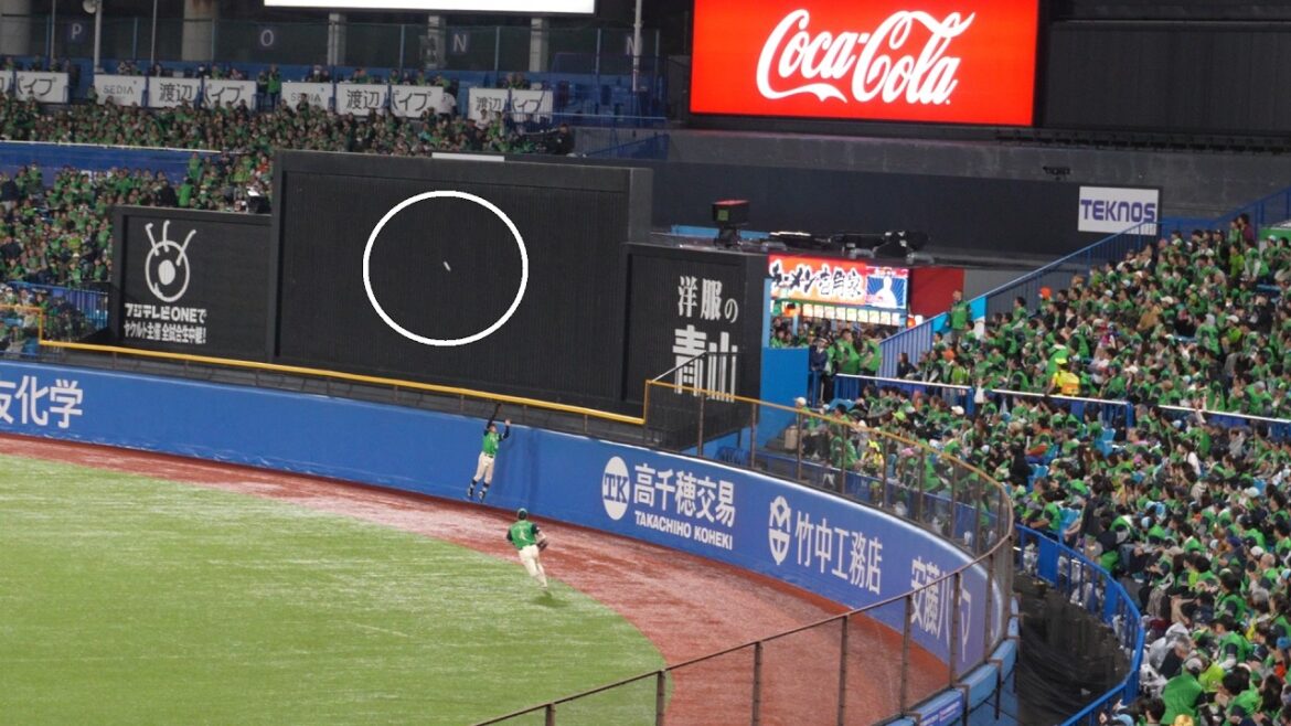 DeNA 佐野恵太 ホームラン 第4号　ヤクルト vs DeNA　2026年5月1日(金)　神宮球場