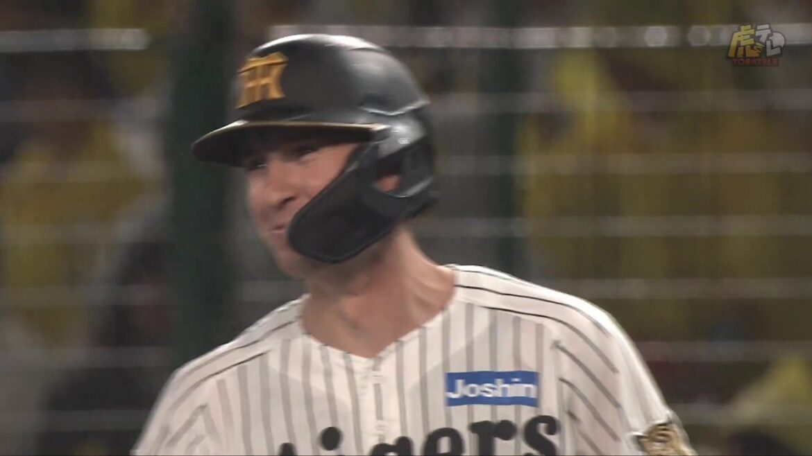 Hanshin-Tigers: 【初打席初ヒット】6回裏、代打の#ディベイニー 選手が来日初打席でレフト前に初ヒットを放つ【2026/5/27 T-F 】 【初打席初ヒット】6回裏、代打の#ディベイニー 選手が来日初打席でレフト前に初ヒットを放つ【2026/5/27 T-F 】