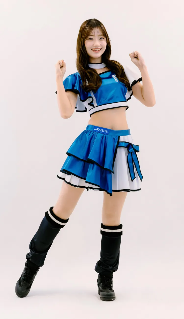 新井田愛理さん  © H.N.F.