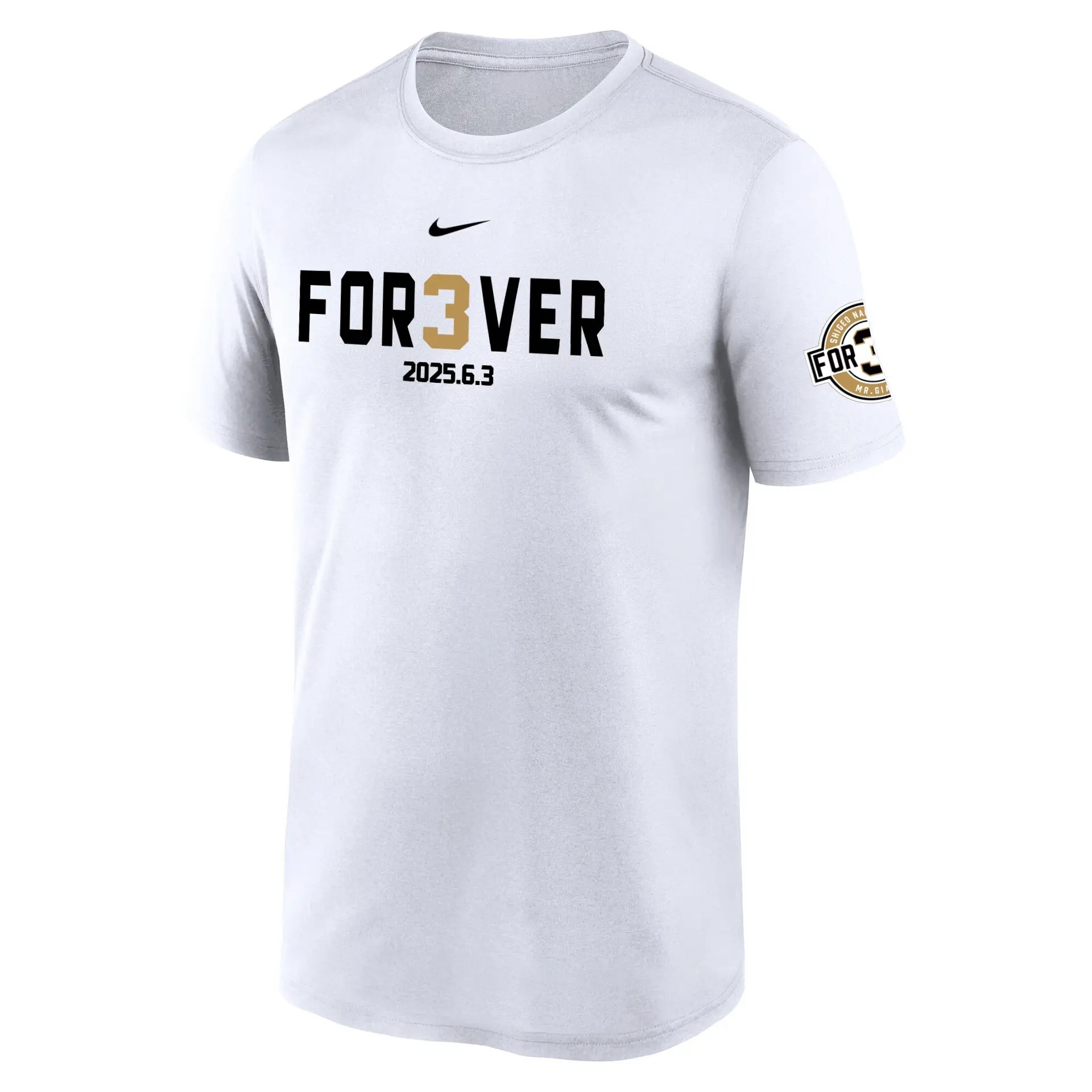 この日限定デザインのプラクティスTシャツ